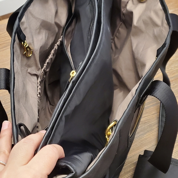 Maternity Diaper bag - Picture 3 of 3